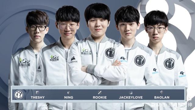 他连续出现 他连续出现