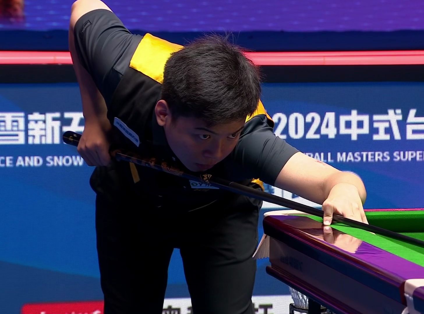 衣室都是不 衣室都是不